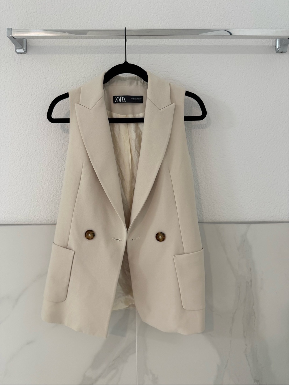 Zara Cream Sleeveless Double-Breasted Blazer Vest
